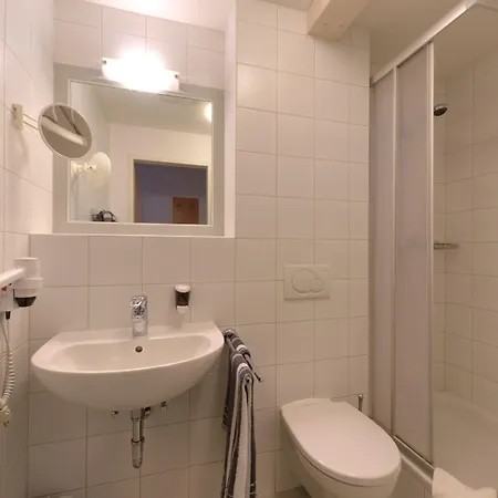 Helvetia Semesterbostad *