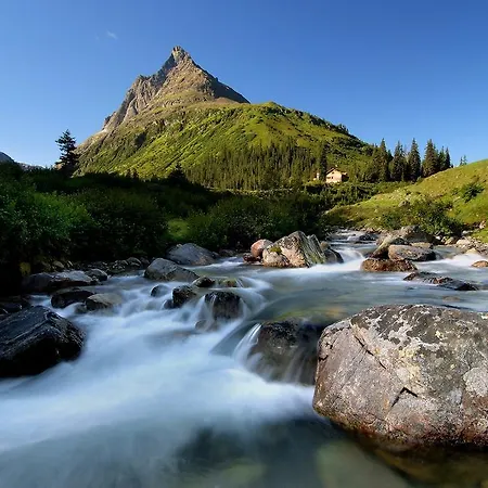 Helvetia * Sankt Anton am Arlberg